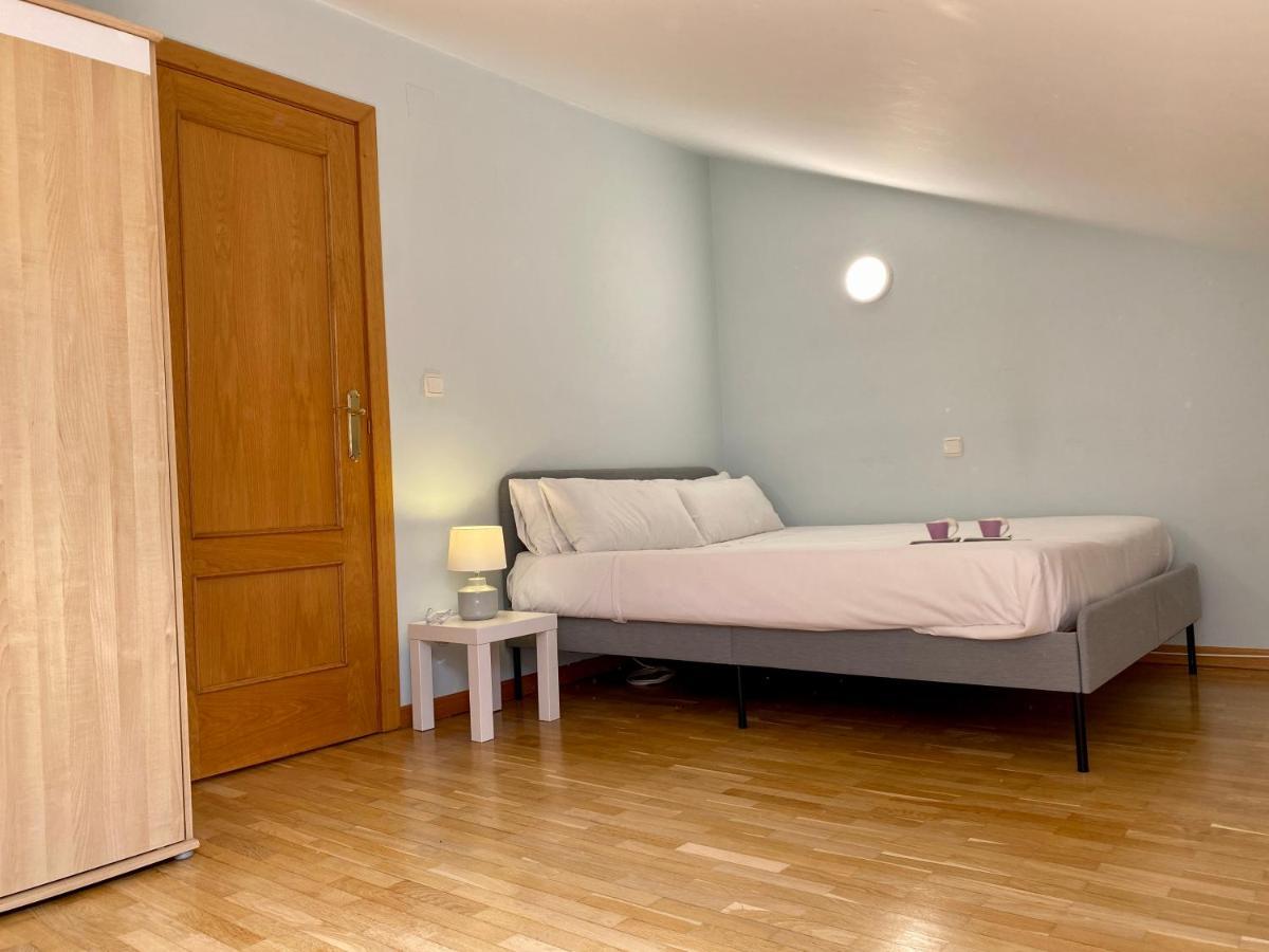Апартаменти Atico Duplex Rio Ebro Аро Екстер'єр фото