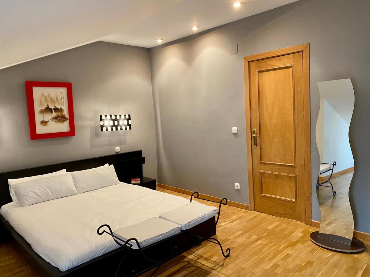 Апартаменти Atico Duplex Rio Ebro Аро Екстер'єр фото