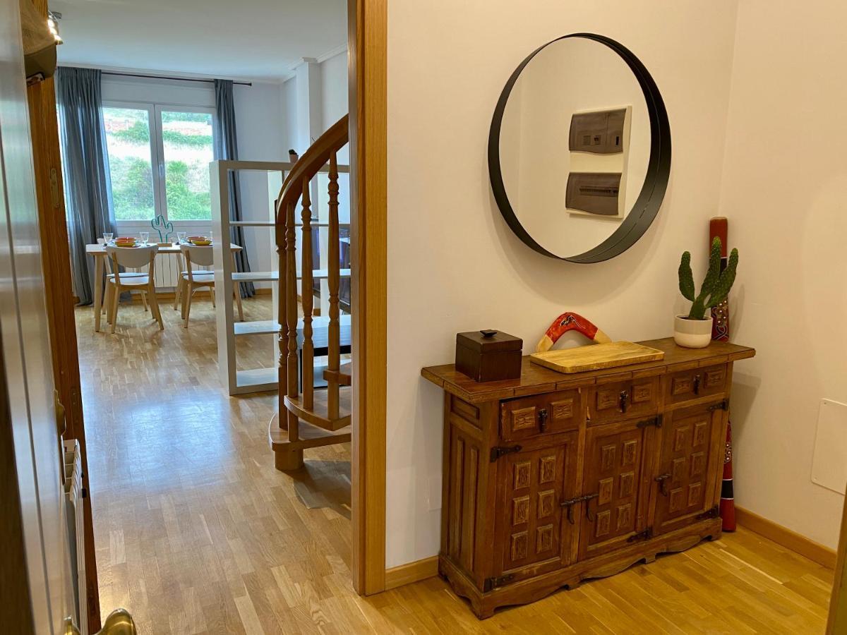 Апартаменти Atico Duplex Rio Ebro Аро Екстер'єр фото